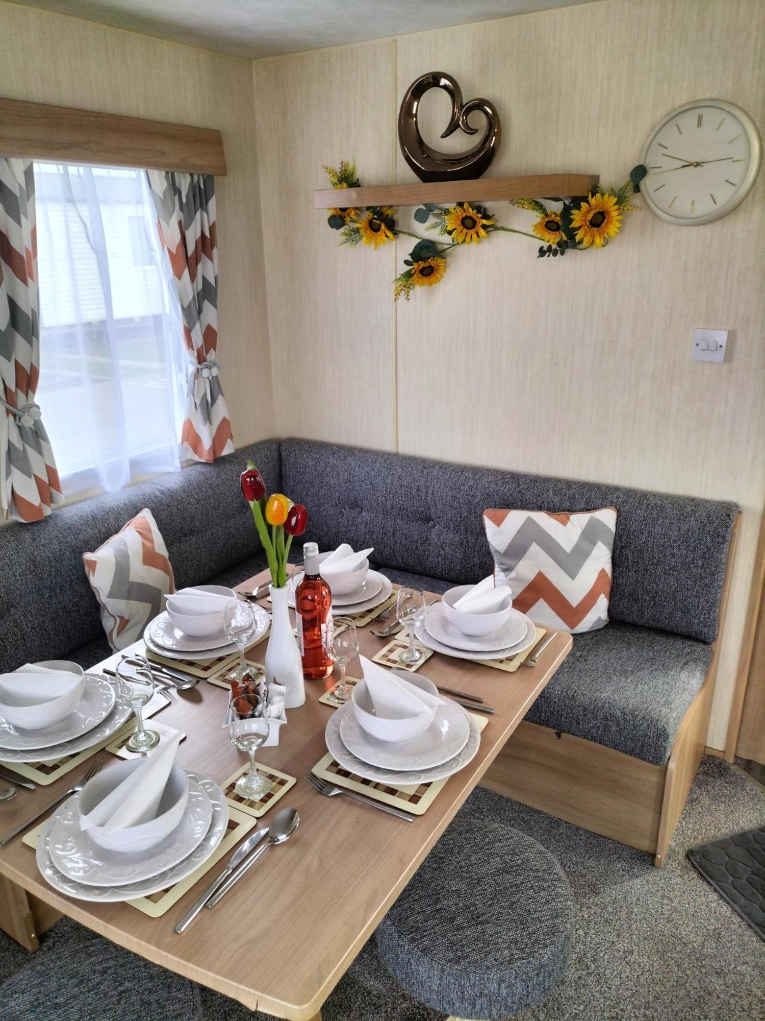 3 Bedroom Caravan, Edi Rita, Robin Hood, Pet Friendly Meliden Екстер'єр фото